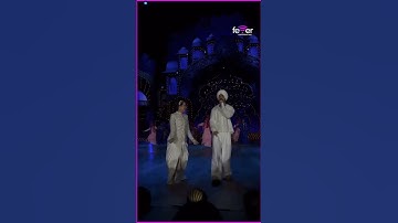 Thumbnail of Diljit singing Kinni kinni f.t #karishmakapoor