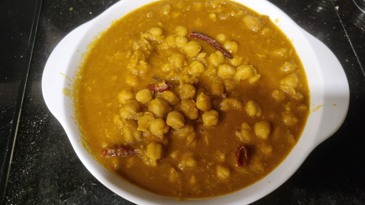 ✨ Homemade Channa and Roti Recipe! ✨