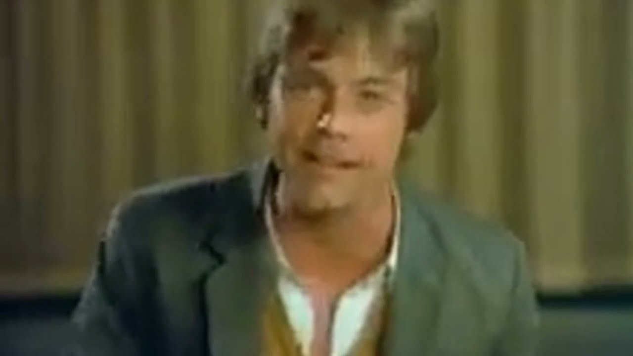 Mark Hamill does excellent Yoda impression