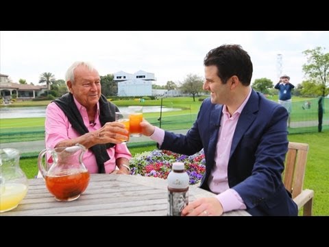 Video: Arnold Palmer mai trăiește?