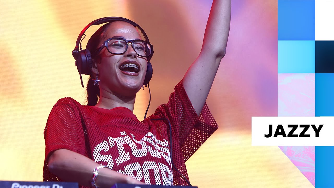 Jazzy – High On Me | Reading Festival 2025