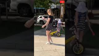 Bugworkout Tik Tok Workout Video Tik Tok Status Video Bugworkout Trening Video Dreamworld