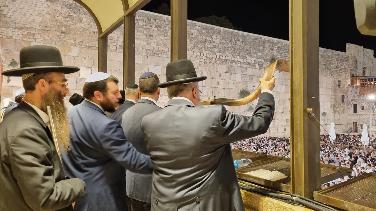 סליחות בכותל עם הרב שמואל אליהו | ערב שבת תשובה תשפ