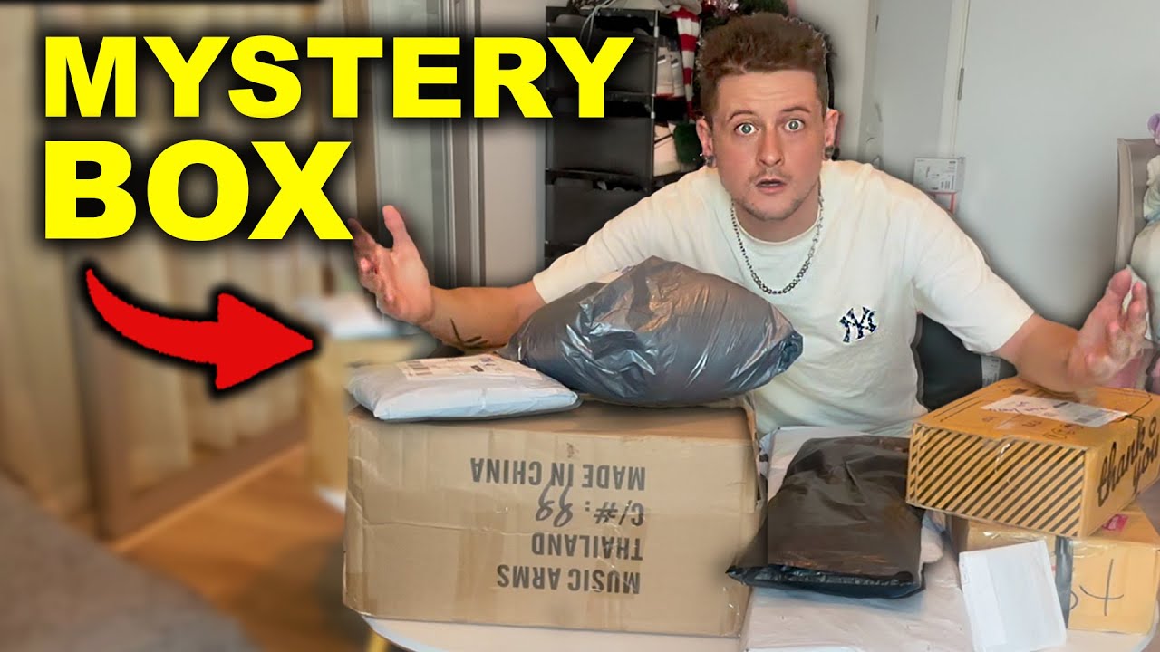 Mystery Boxes in Thailand – What Did I Get?! 🤯
