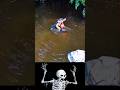 The man attacked the alligator. ☠️ #yosho #shorts