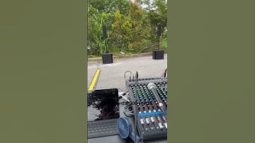 Turbosound iP300 with M18B Subwoofer