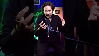 sabhi ko Hanuman chalisa jarur padhna chahie usse bahut Labh milta Hai