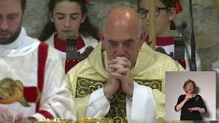 Primer cierre de una Puerta del Perdón en Santo Toribio para el Obispo Arturo Ros