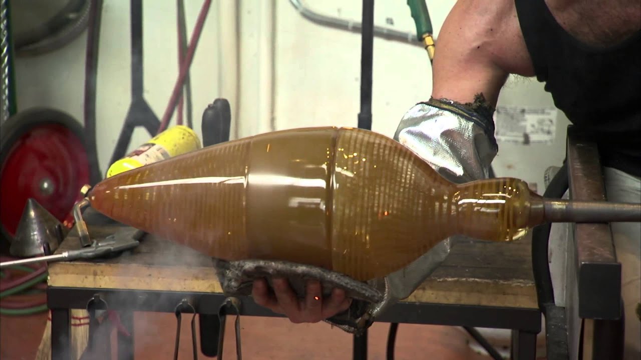 Glass artists Dante Marioni & Preston Singletary collaborate