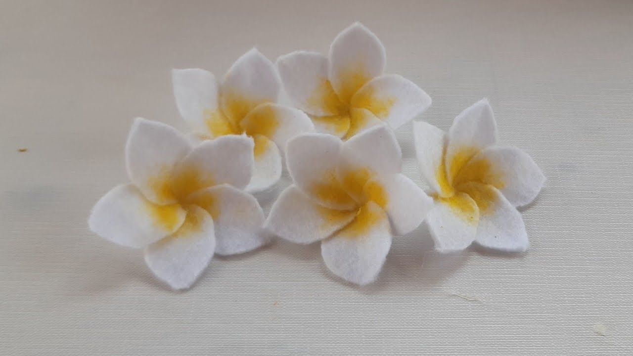 Cara Membuat Bunga Kamboja dari Kain Flannel