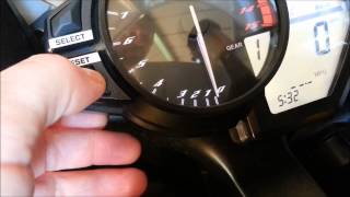 How To Set The Time Clock On A 2014 Yamaha R1 Crossplane