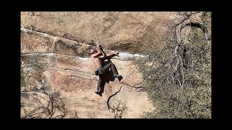 Flash of "Gunsmoke" V3- Joshua Tree- Bouldering California