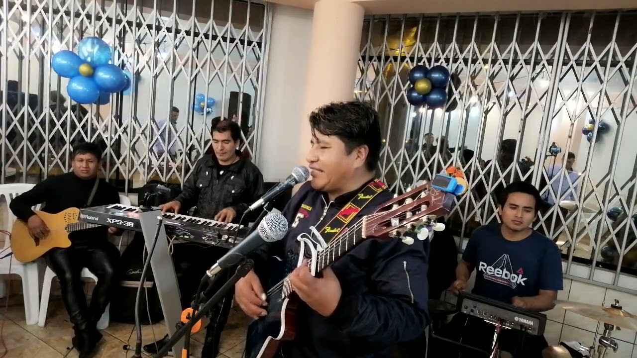 🎶🎵Martin Chancavilcas en cumpleaños de Víctor Gutiérrez full requinto, 930314371