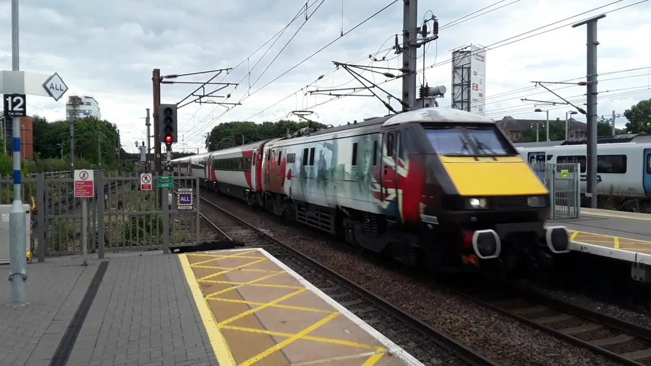 Rush Hour Trains at: Stevenage, ECML, 01/07/22