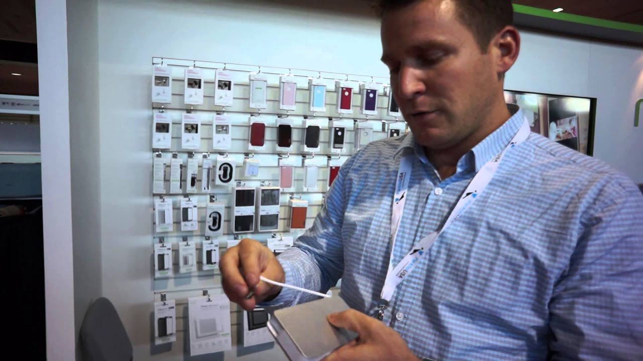 CWTS 2013: Checking Out Moshi's iON Bank 5K Charger