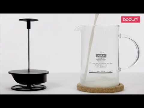 BODUM Latteo Milk Frother with Glass Handle, 8 Ounce, Black