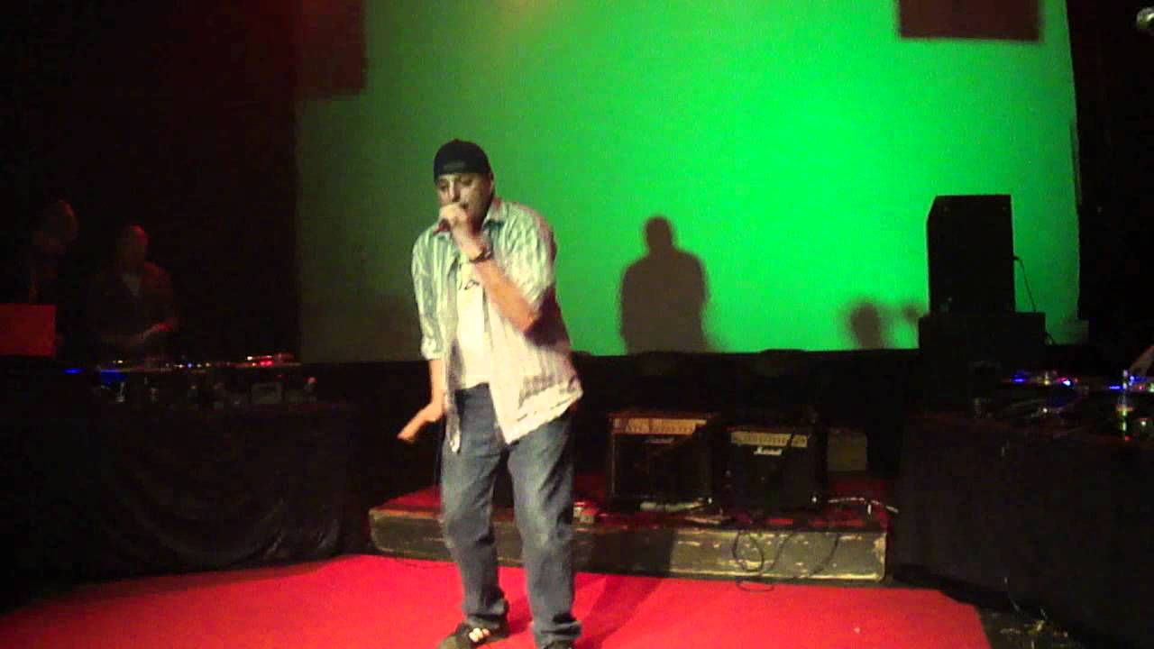 Tone Stanza Opens For DJ Rectangle At The Miramar Theatre (Spring 2011)