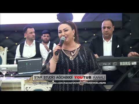 gözel bir toy açılışı oxuyur Nigar Agcabedili tamada Azer İslamoglu sintez Aydin aliyev gitara Tural