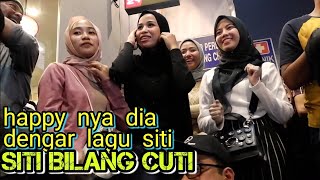 Lagu Siti bilang cuti||mampu buat tiga dara cantik jelita tak berhenti menari