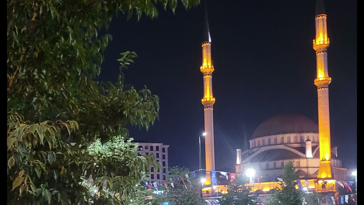 Yatsı Ezanı Mahmut Müftüoğlu; İstanbul Bağcılar Merkez Camii 4 Ocak 2026
