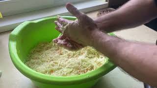 Квашеная капуста Как приготовить вкусную и хрустящую квашеную капусту дома