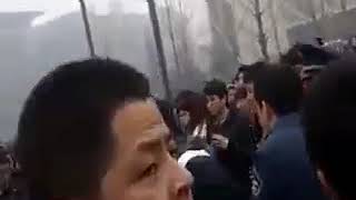 官员财产不公开不犯法，要求官员财产公开的人却被抓，中国还有王法吗？