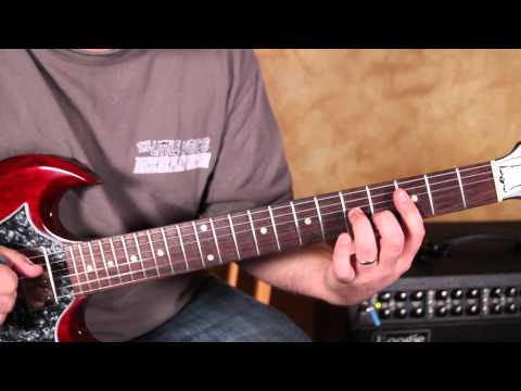 blues-guitar-lesson-in-the-style-of-green-onions-by-booker-t-and-the-m.g.s-gibson-sg