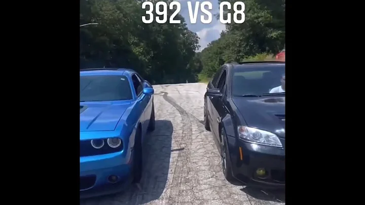 Pontiac G8 vs 2 Dodge scat pack