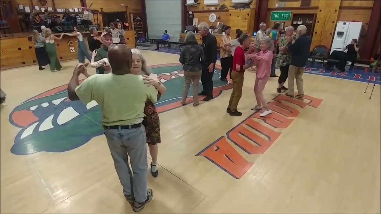 Waltz at the Break • Jenny and The Stray Dogs