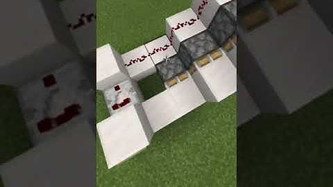 Minecraft: Hidden Stair case (Easy to make)