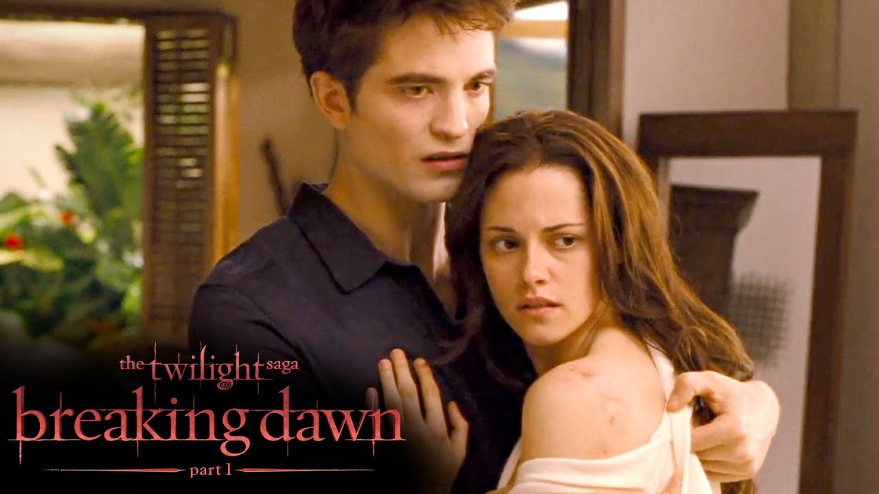 The Twilight Saga: Breaking Dawn Part 2- Fight Scene Clip (HD)