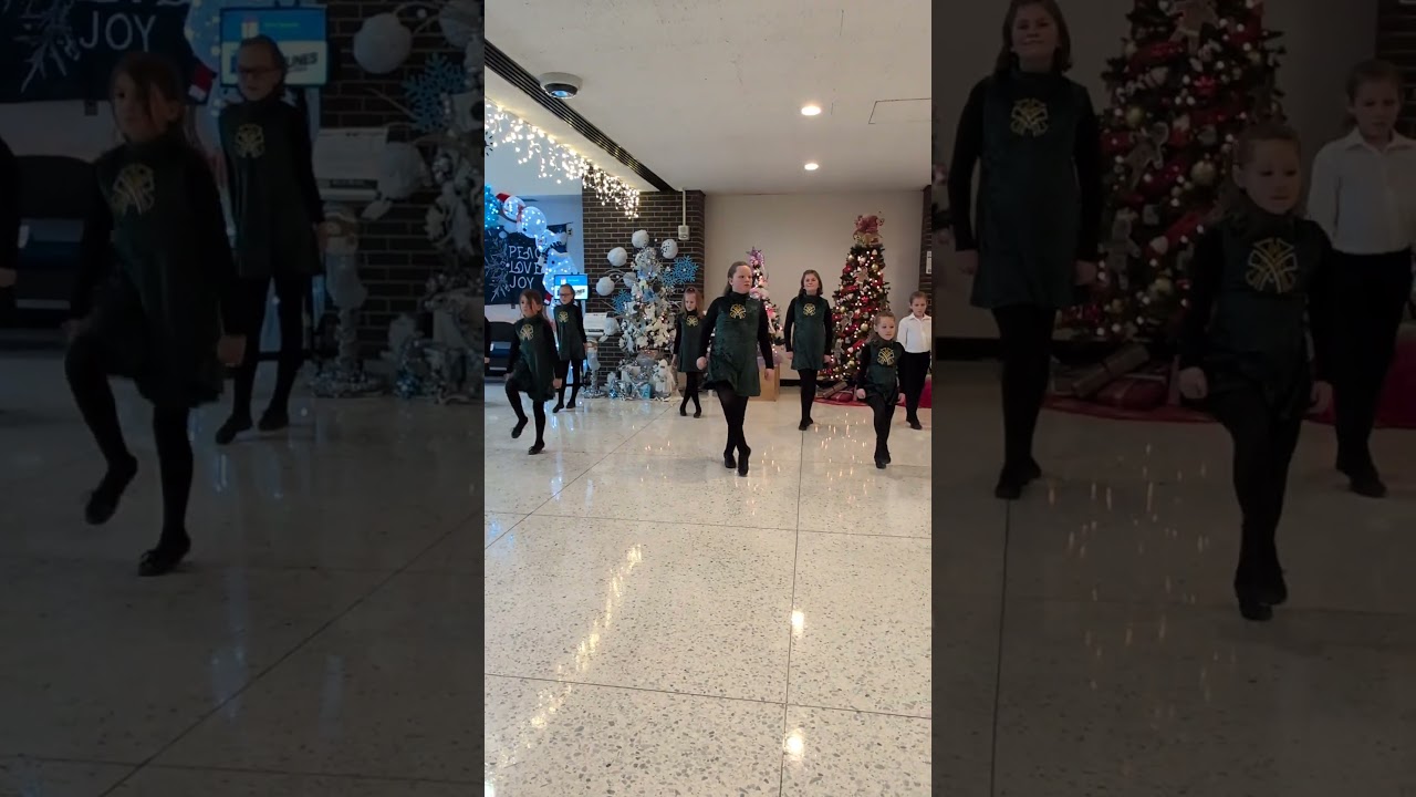 Zoey's first live performance Jig with Johnson's school of Irish dance