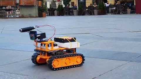 3D Printed Raspberry Pi Robot