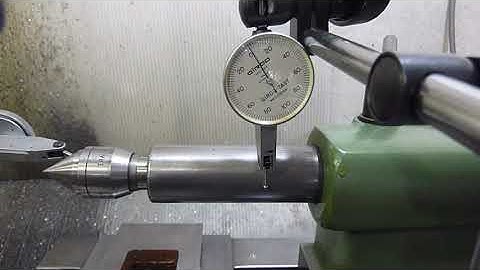 Lathe machine alignment of tail stock (side line)