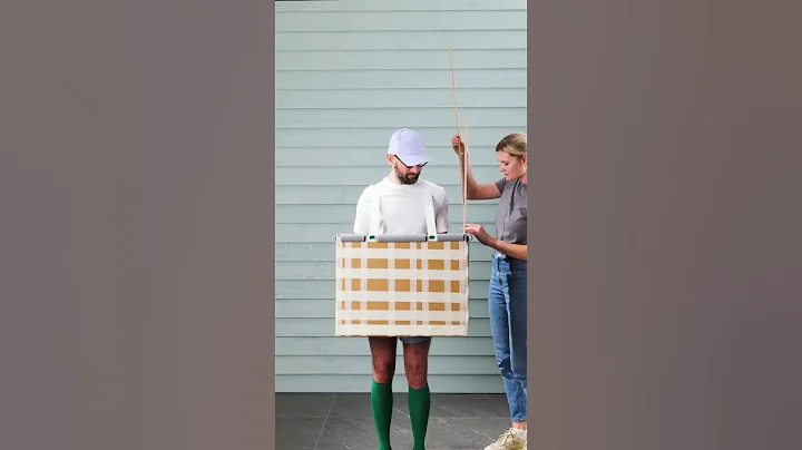 Last minute hot air balloon costume idea 🎈 #diy #woodmood #diycostume