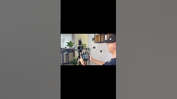 Highly cost-effective wireless HDMI video transmission equipment with its own display screen.#hdmi