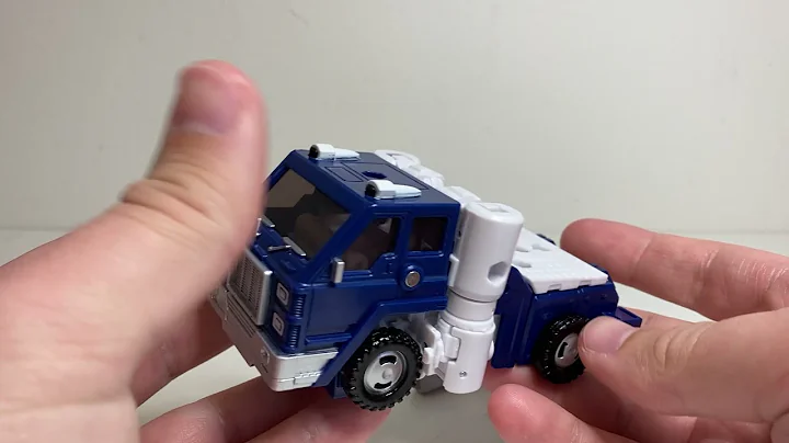 Transformers Kingdom PIPES Review