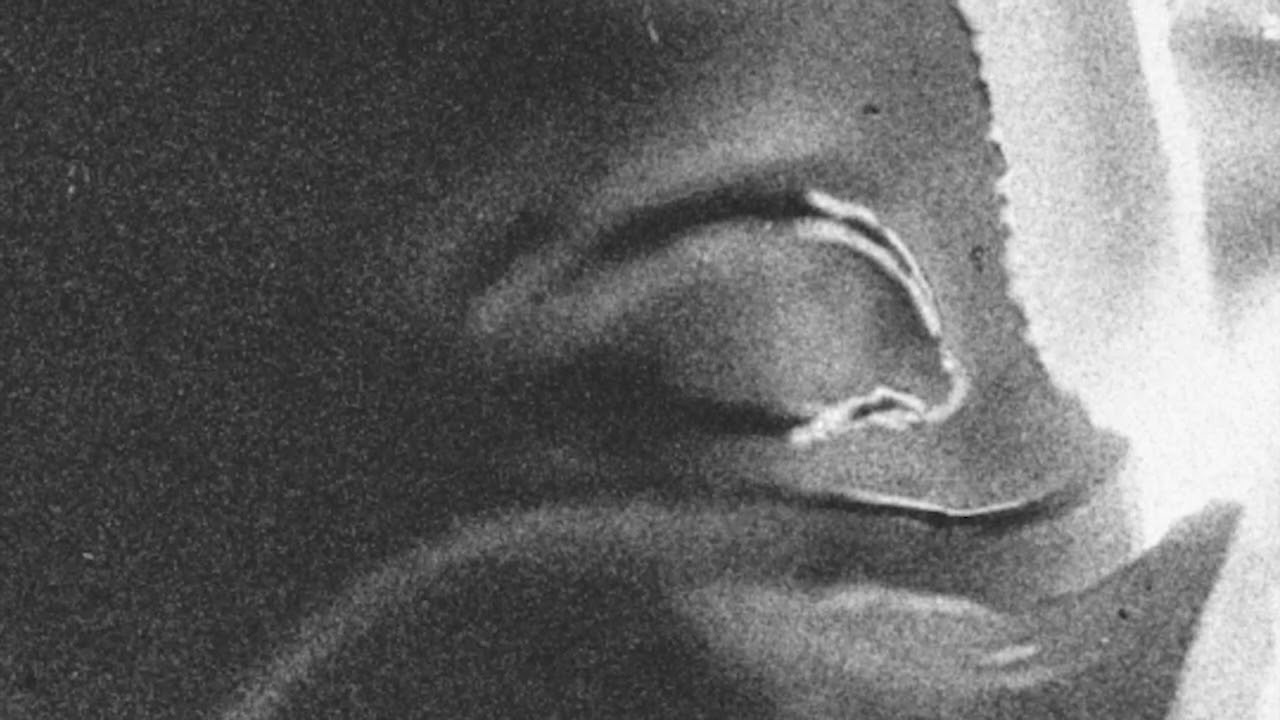Sleduj x.g - stations on the new sun {dark ambient, signalwave, broken transmission, drone, cassette drone} na YouTube