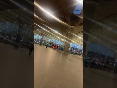 مطار الملكة علياء مطار عمان الاردن الملك عبدالله الثاني ترامب غزة ليست للبيع فلسطين حرة العراق