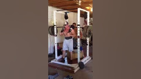 500lb safety squat bar squat