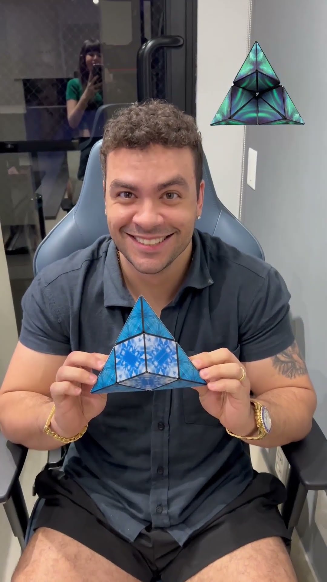 LUCCAS NETO TEM 30 SEGUNDOS PRA RESOLVER O CUBO SHASHIBO
