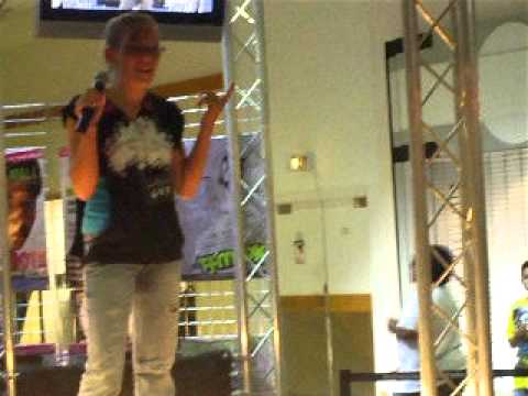 ashley smith singing