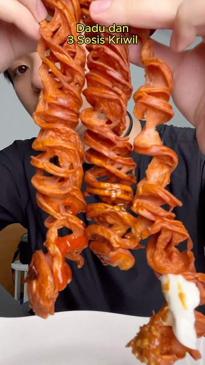 Eat 3 curly sausages 5 times a bite