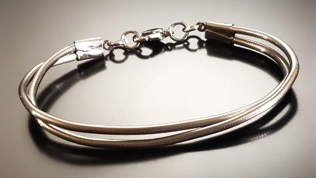 Custom Guitar Pick Leather Cuff Bracelet – SassyBelleWares