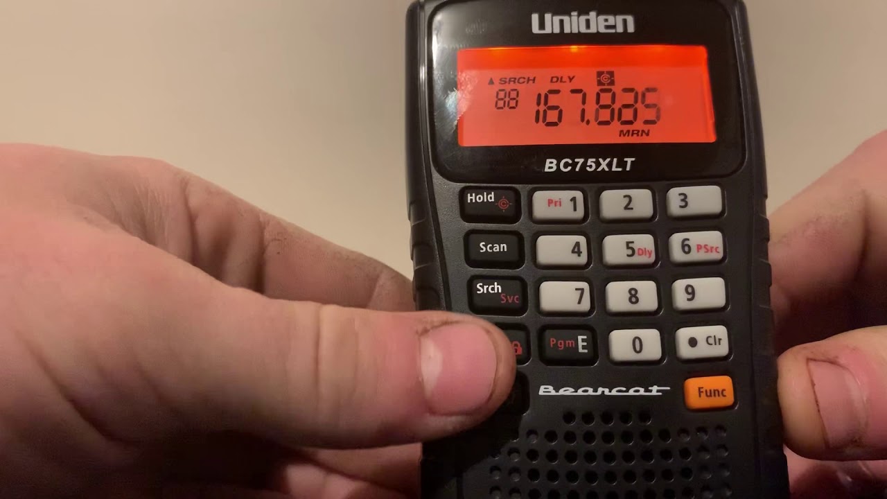 Uniden bearcat BC75XLT scanner - YouTube