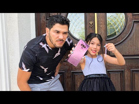 i-took-my-dads-credit-card-to-buy-the-new-samsung-galaxy-note9-prank-on-dad-|-familia-diamond