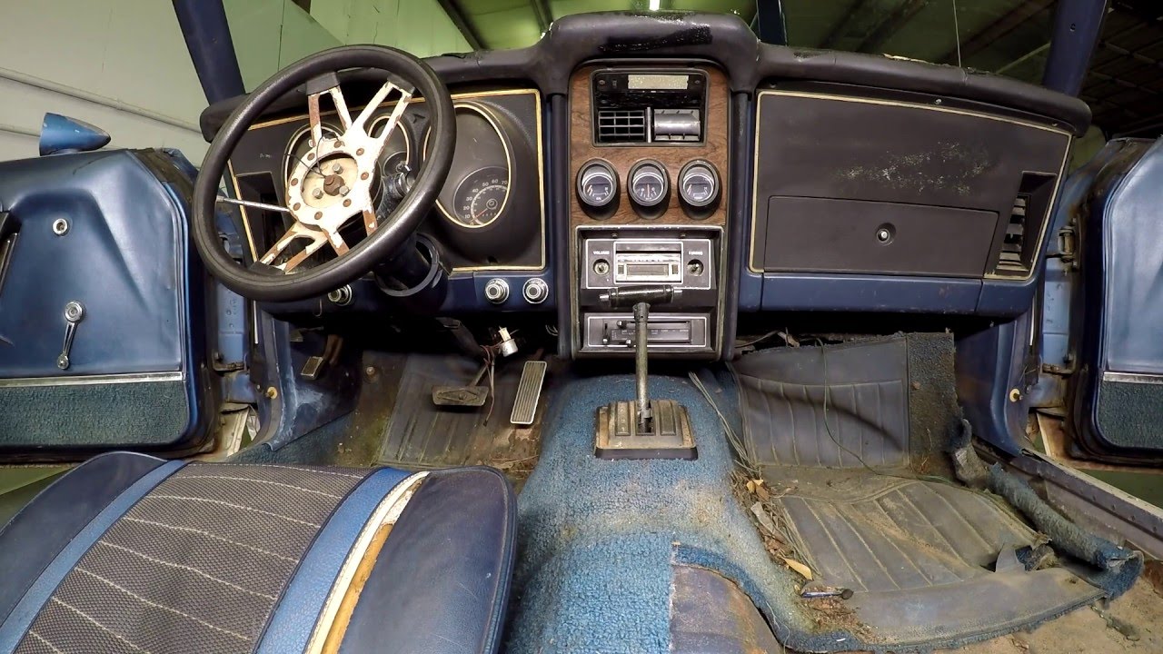1971 Mustang Interior Removal