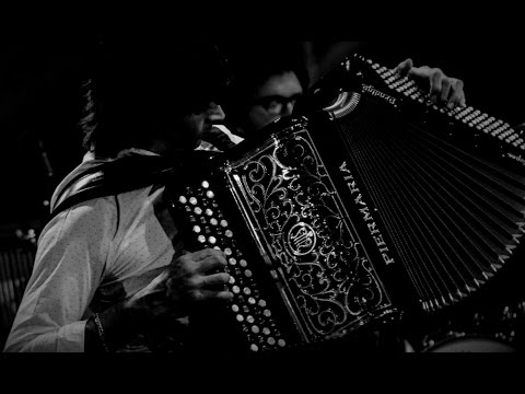 Lucas Monzon Quinteto - Algo paso en el Baile