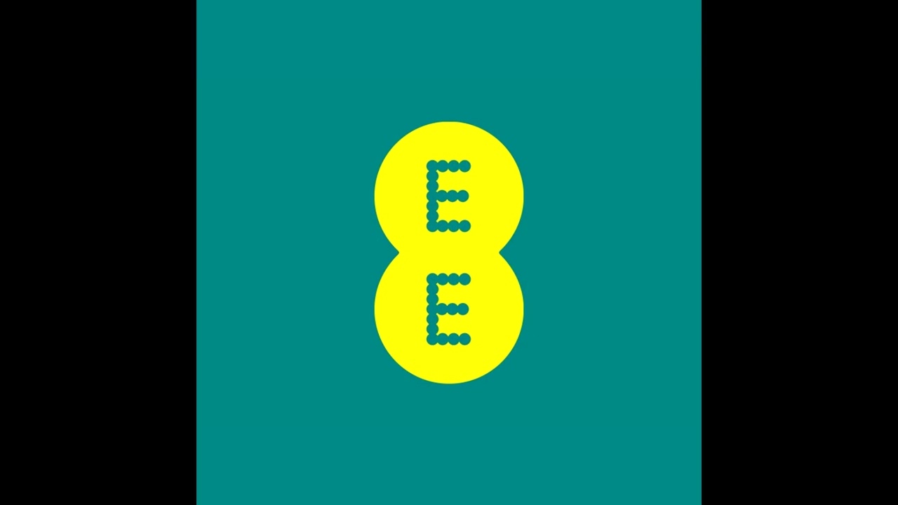 Welcome to EE Voicemail [followed by UK Dial Tone]