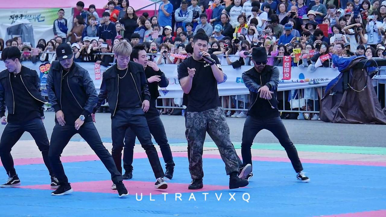 [1080p] 161002 유노윤호 지상군페스티벌 개막식 축하공연 - 주문(Mirotic)